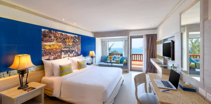 deluxe-seaview-double-2