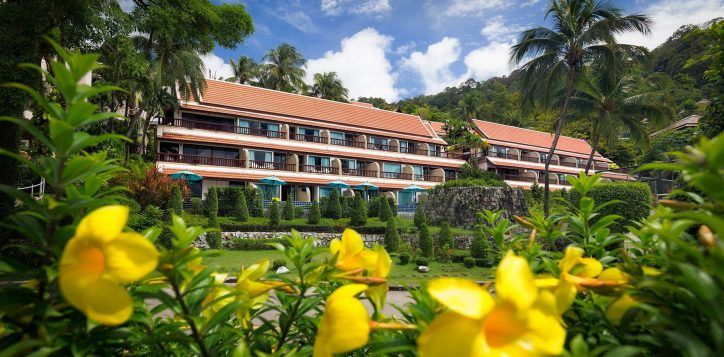 best-hotels-in-phuket-ideal-getaway-h1-01-2